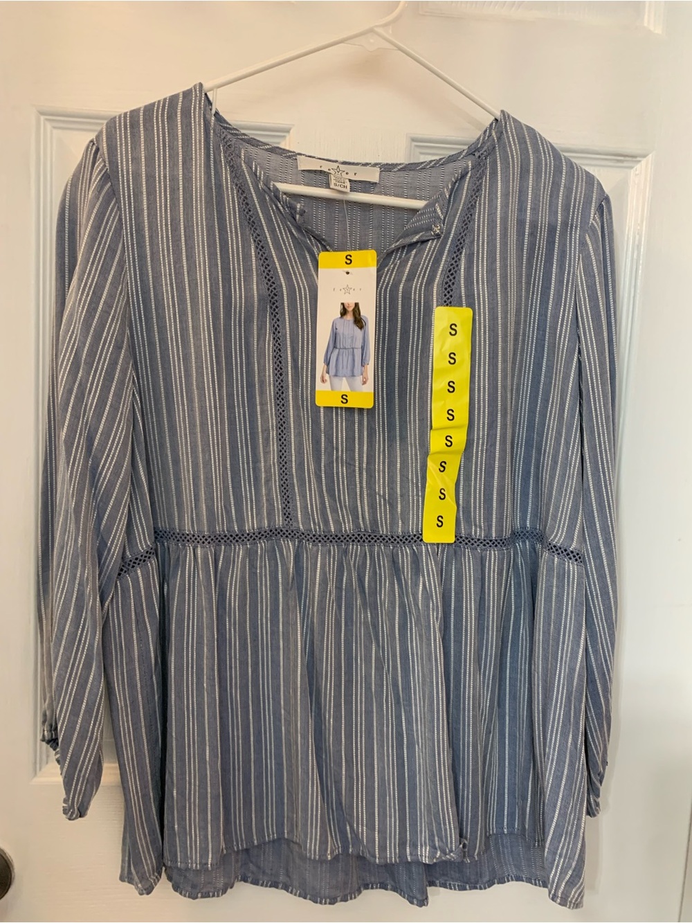 Fever Ladies Small NWT Babydoll Peplum top